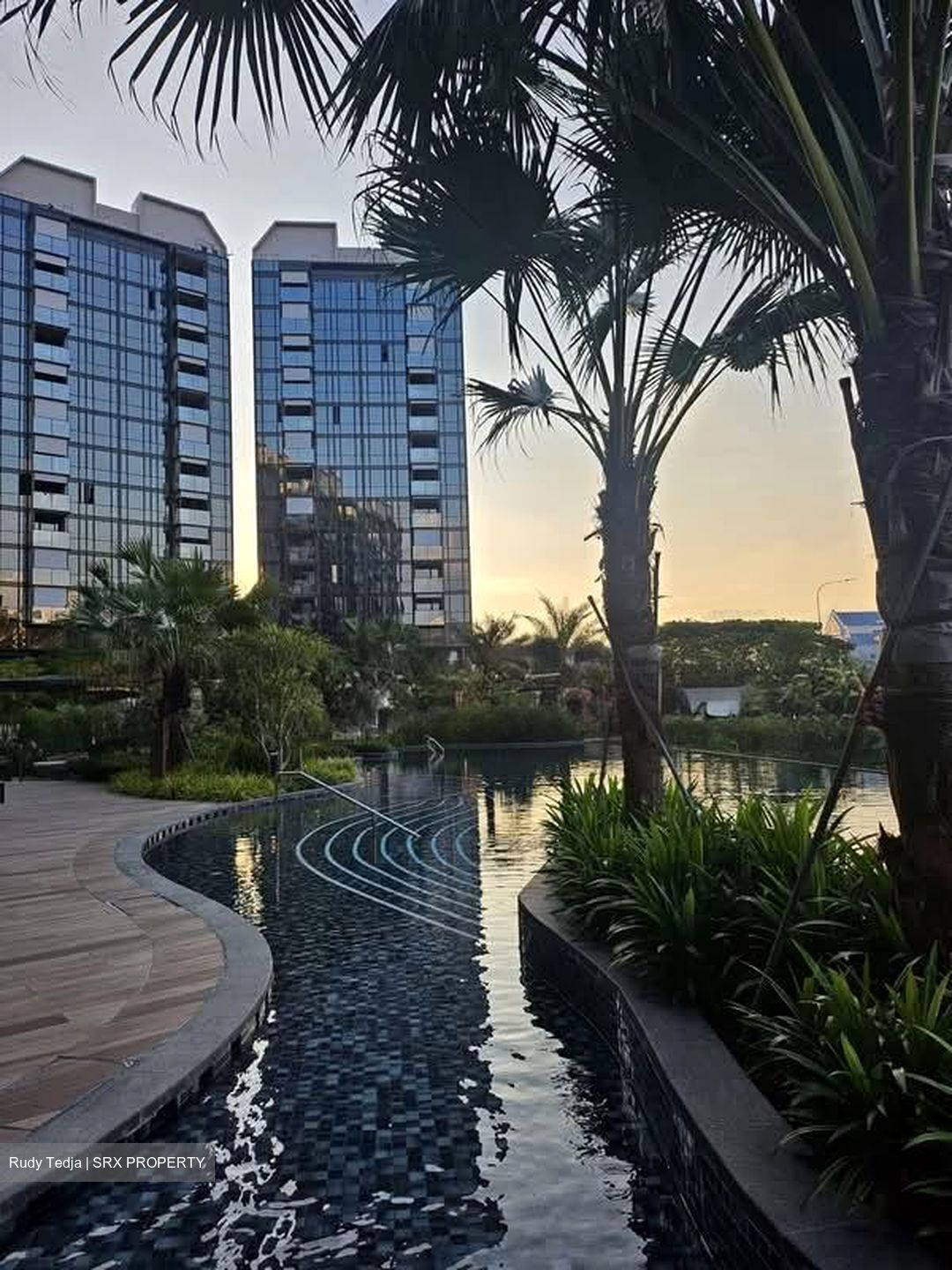 Hyll On Holland (D10), Condominium #595133151